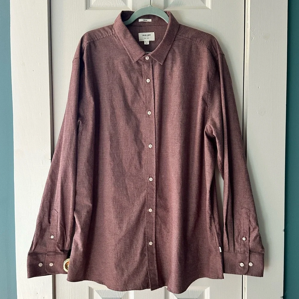 Julian & Mark Men's Burgundy Button-Down Shirt